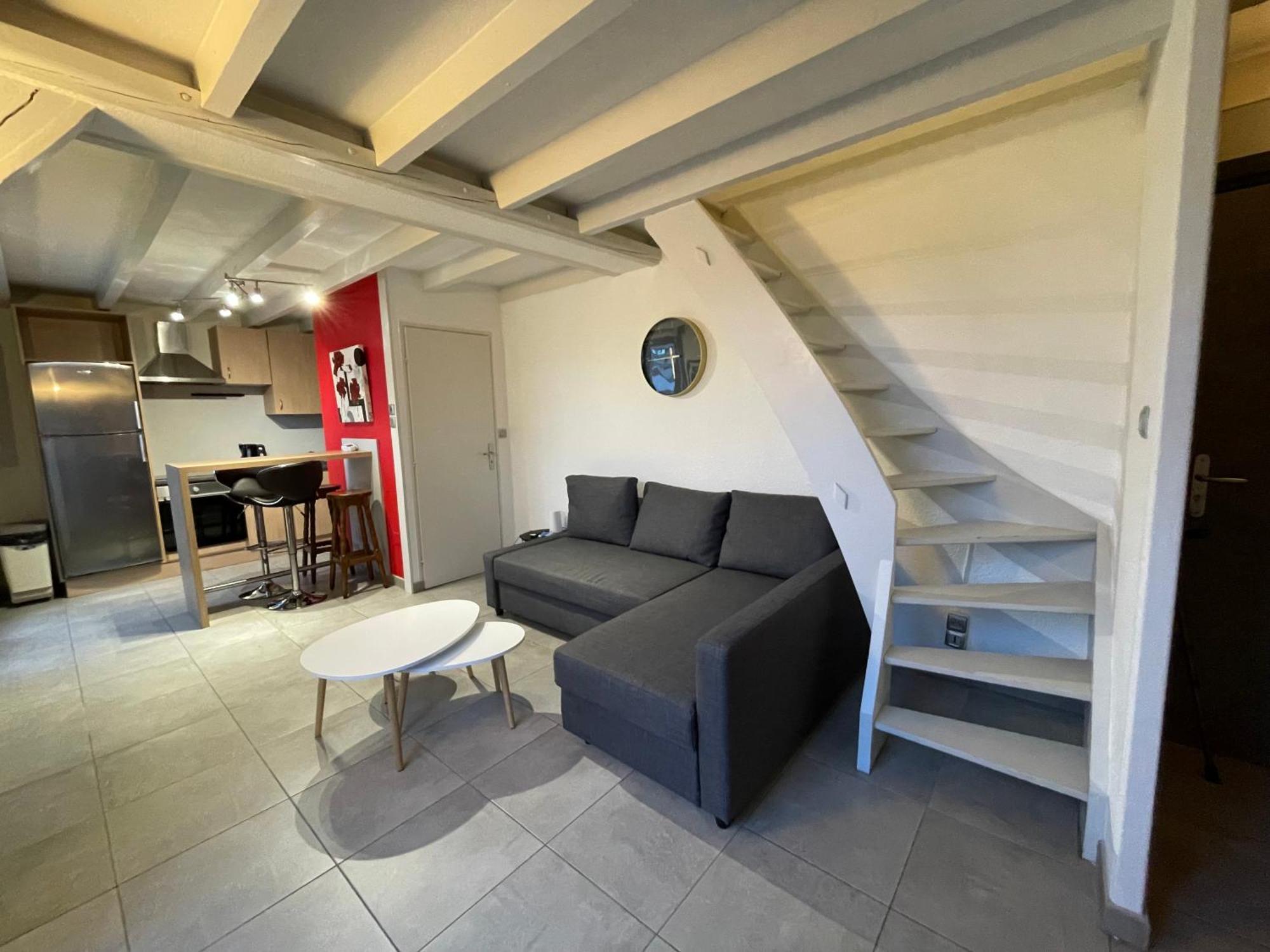Fathala - Appartement Lumineux En Dernier Etage - Face A La Gare Routiere Сарбур Екстер'єр фото